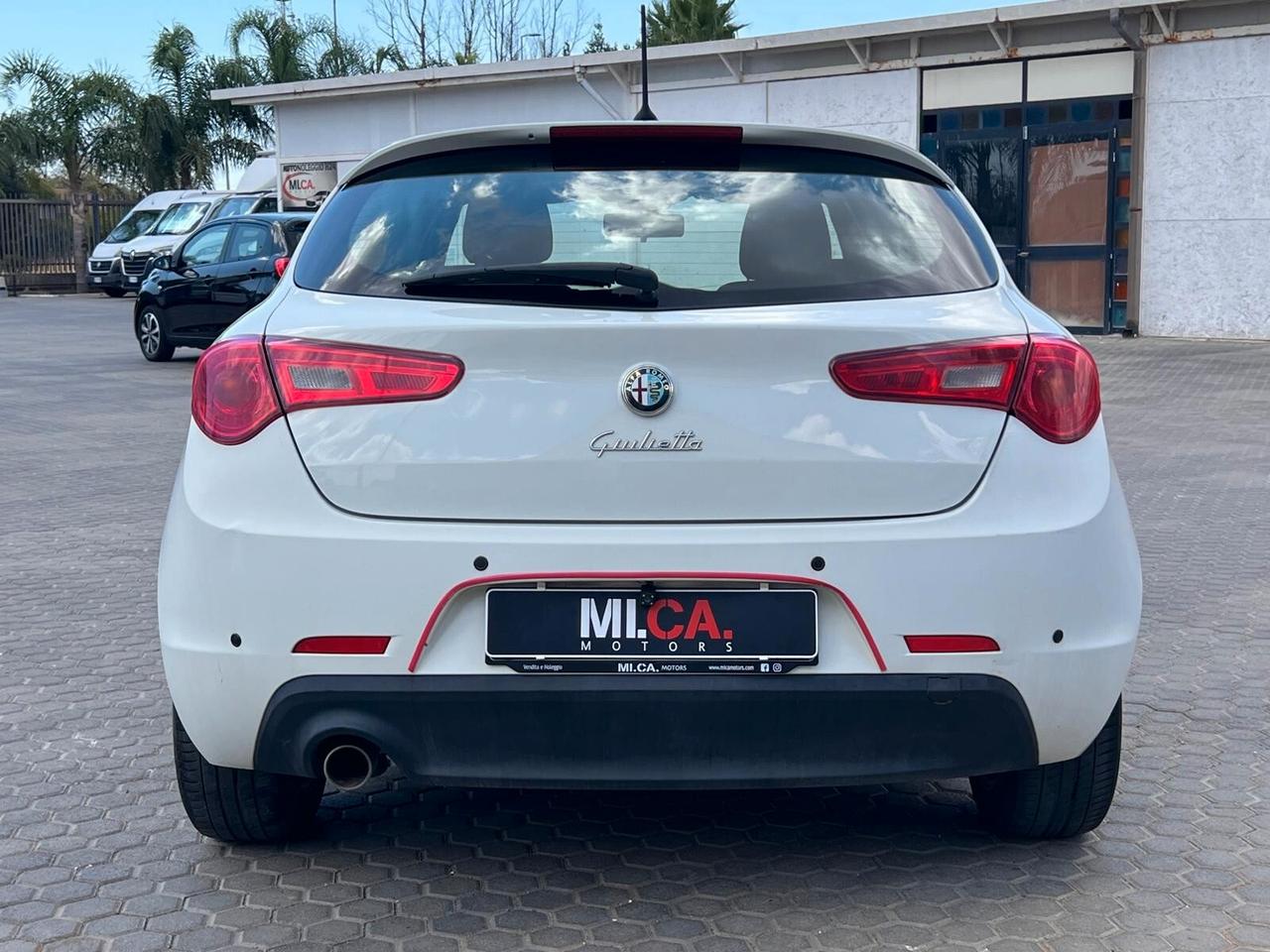 Alfa Romeo Giulietta 1.6 JTDm-2 105 CV Distinctive