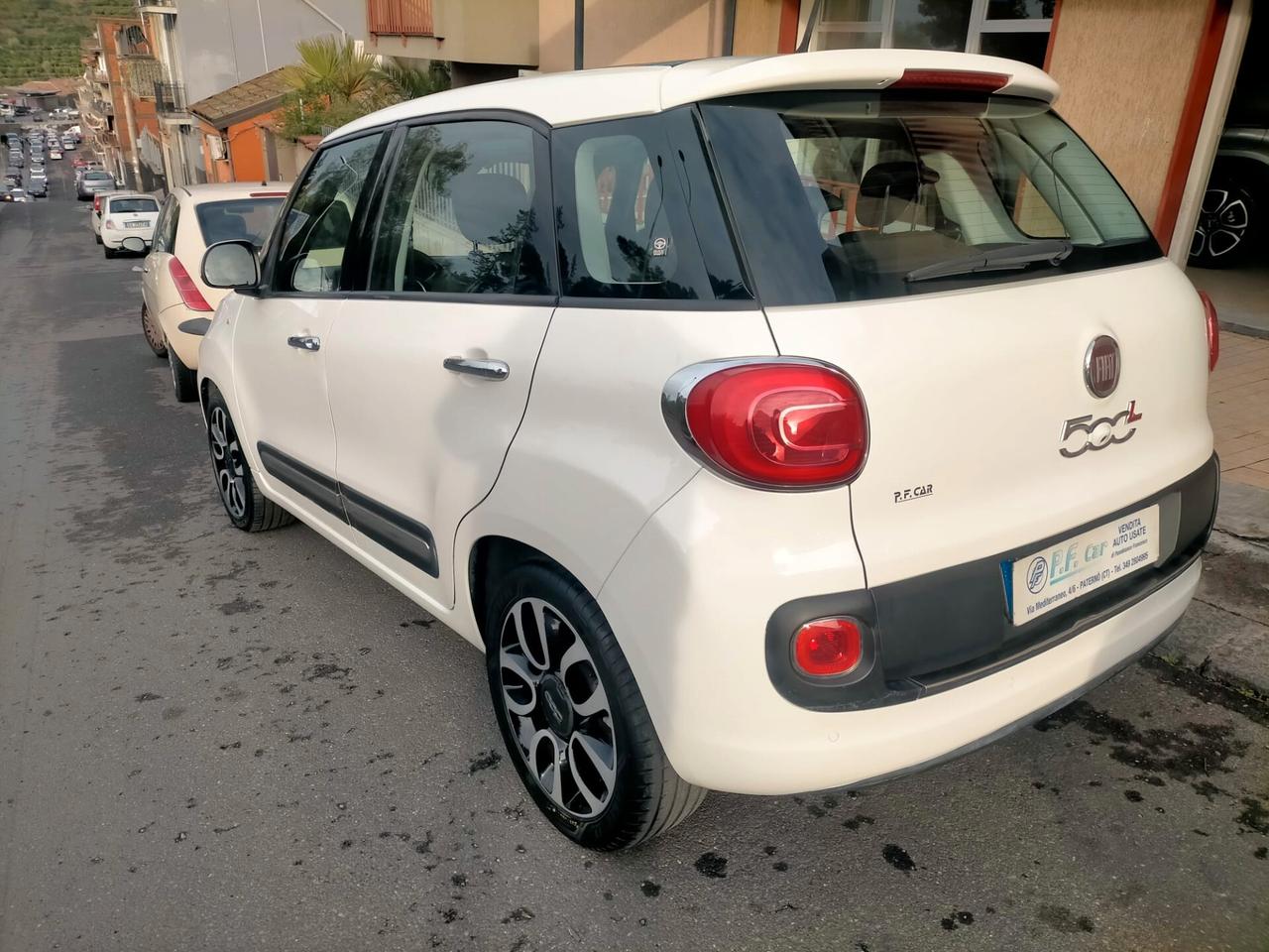 Fiat 500L Living 1.6 Multijet 120 CV Lounge TETTO PANORAMICO