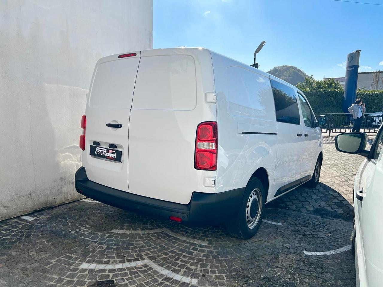 Opel Vivaro 1.5 Diesel 100CV S&S PL-TN M Furgone Enjoy