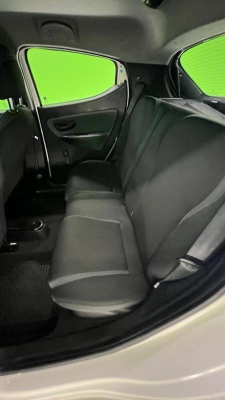 Lancia Ypsilon 1.2 69 CV 5 porte Platinum