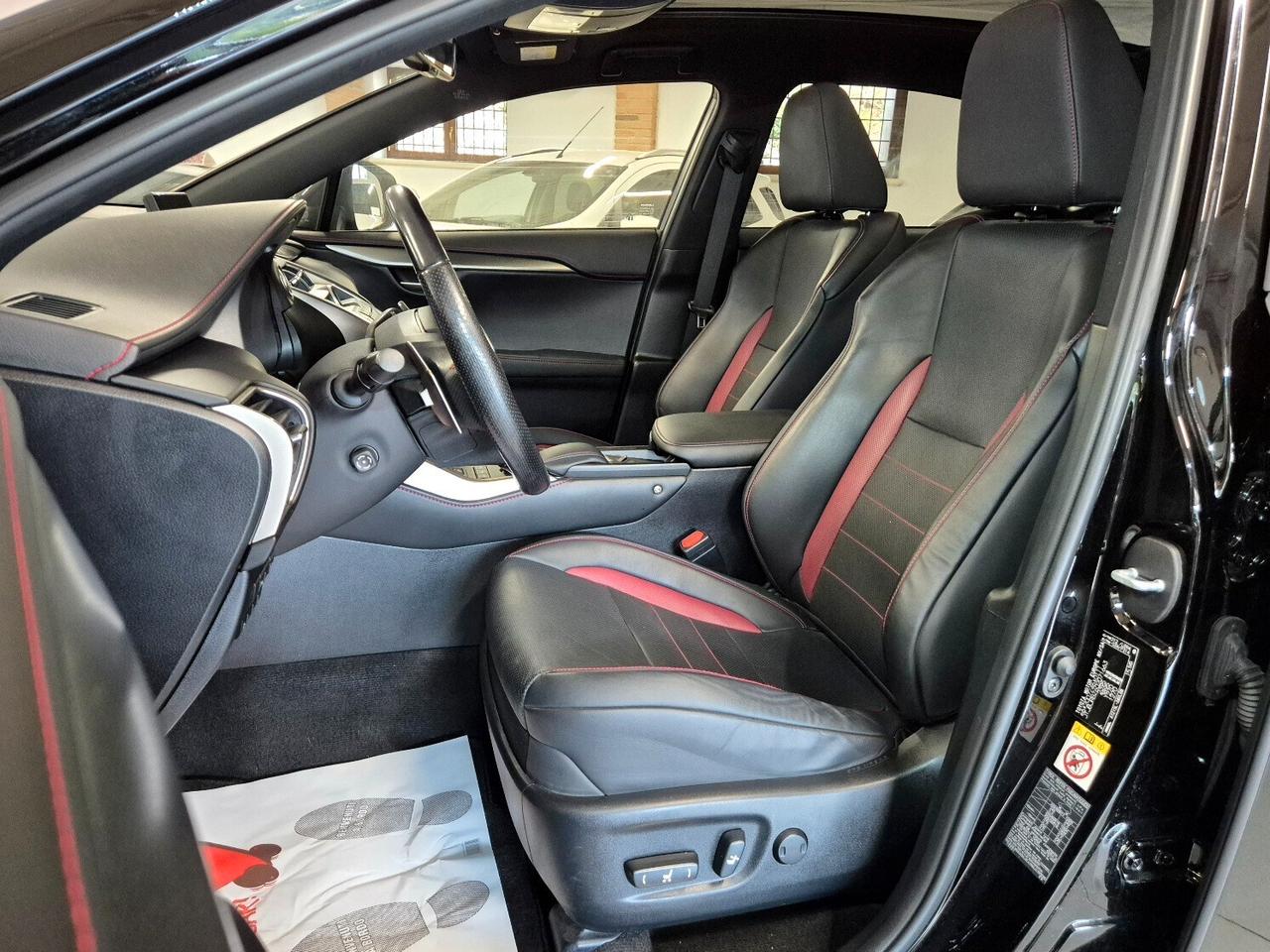 Lexus NX 300h Hybrid 4WD F-Sport