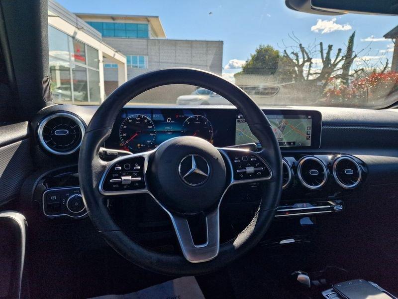 Mercedes-Benz Classe A A 200 d Automatic Sport