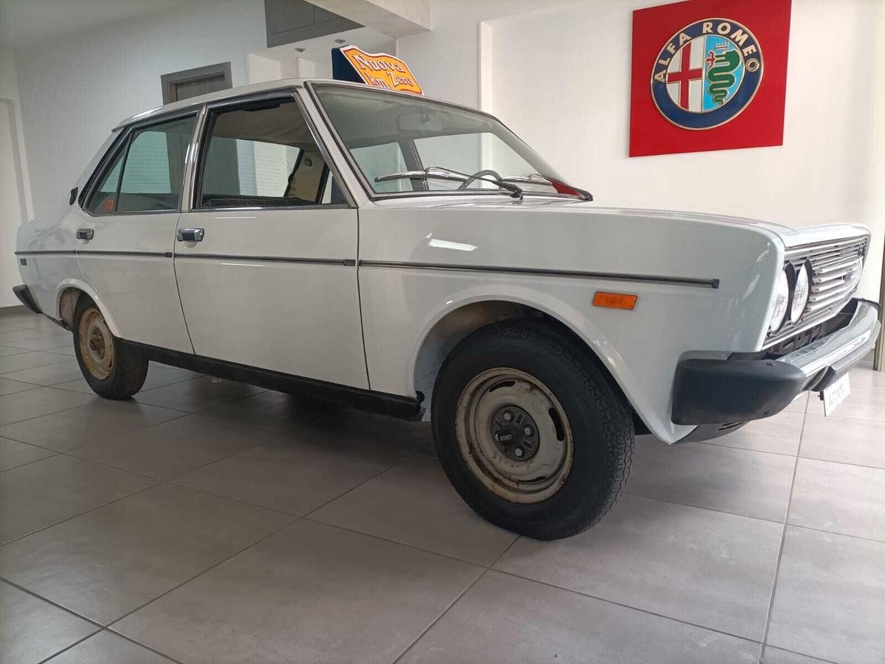 Fiat 131 s Mirafiori 1300