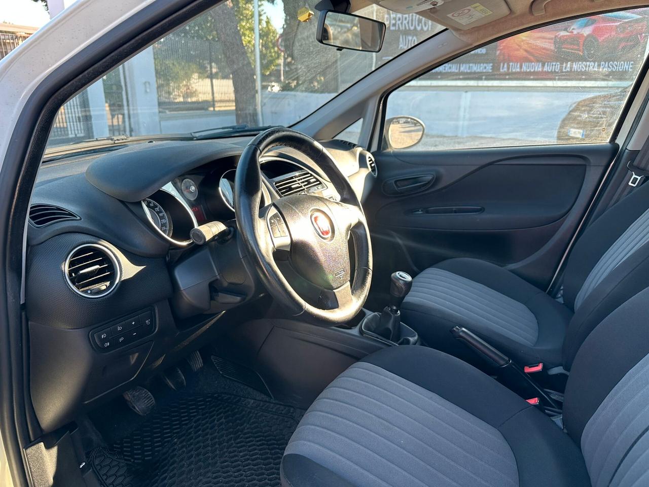 Fiat Punto 1.3 MJT 95CV 5 porte Street