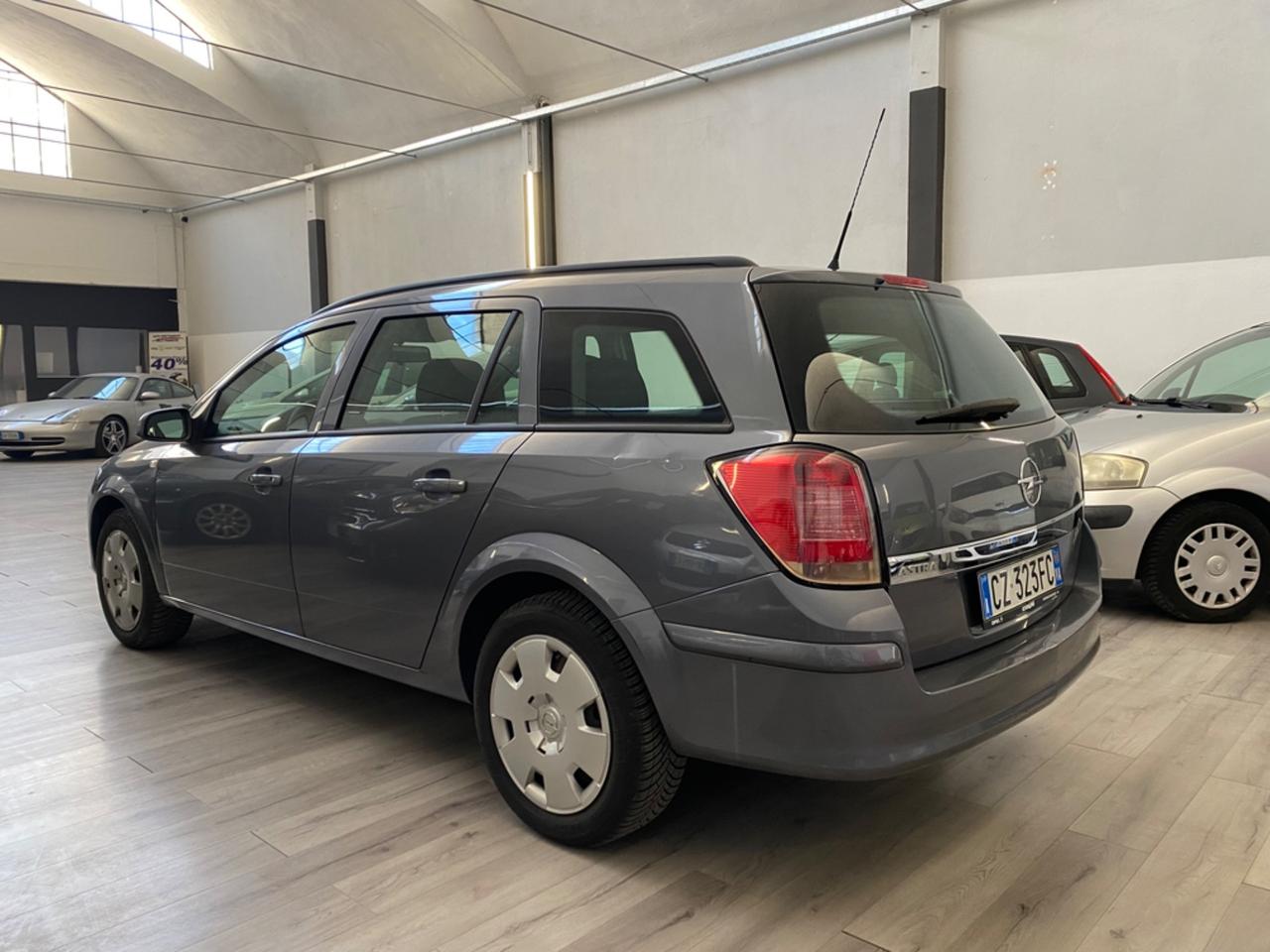 Opel Astra 1.4 16V Twinport Station Wagon Enjoy