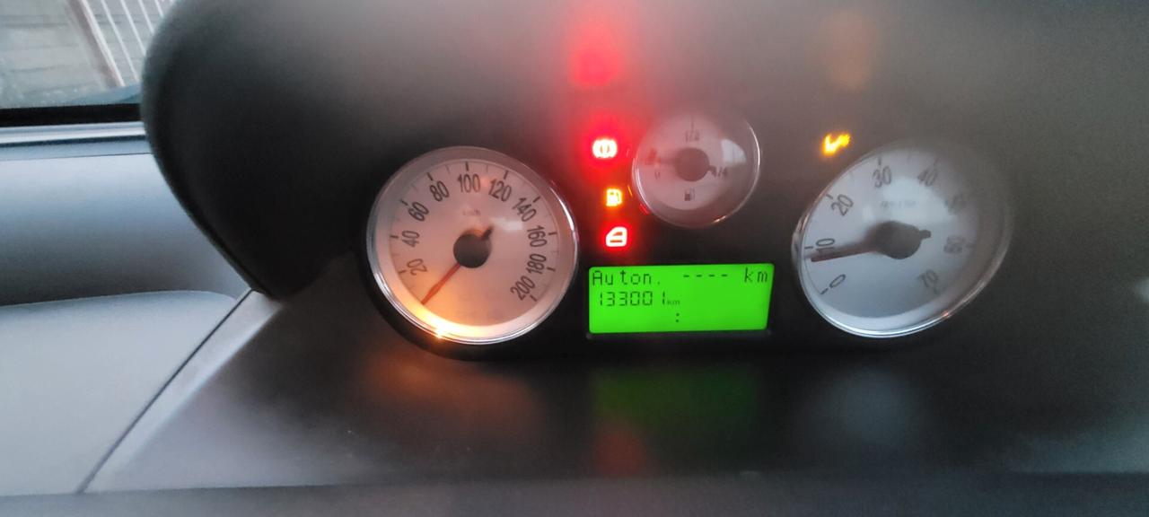 Lancia Ypsilon 1.2 Argento