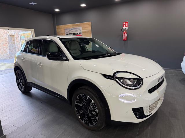 FIAT 600 KM0 LA PRIMA 100CV+CARPLAY WI-FI+18''+RCAM+2PDC
