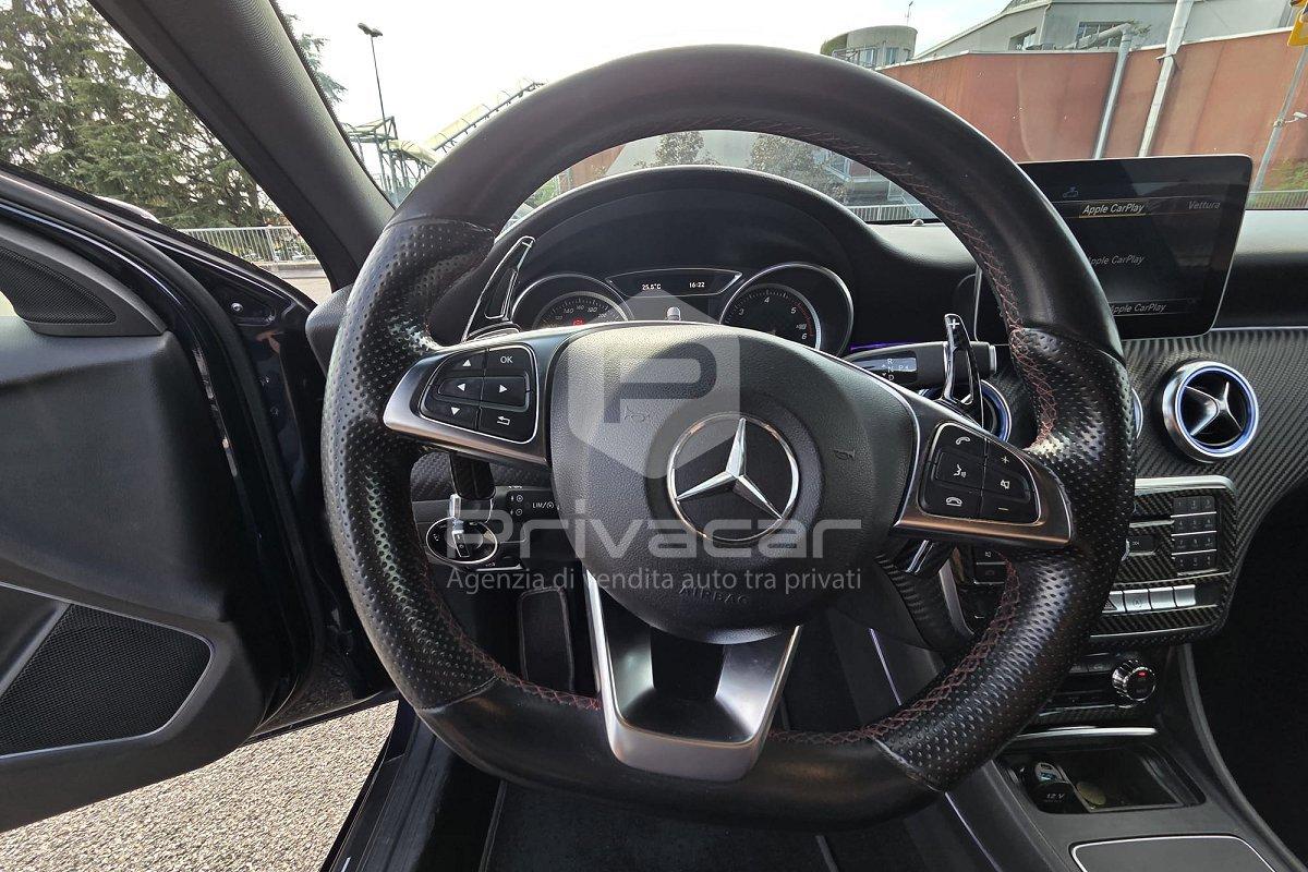 MERCEDES A 200 d Automatic Premium