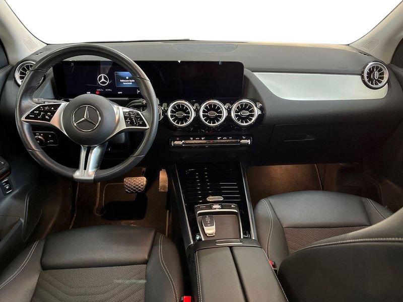 Mercedes-Benz GLA GLA-H247 2023 200 d Progressive Advanced Plus auto