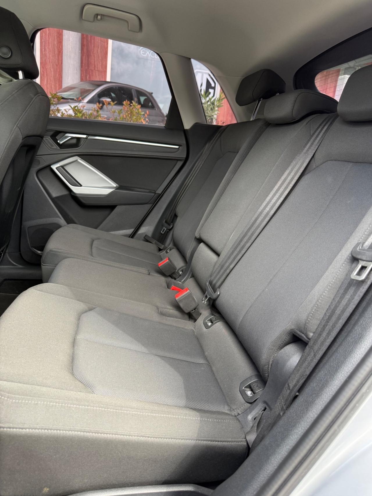 Audi Q3 35 TDI S tronic Advanced 2021