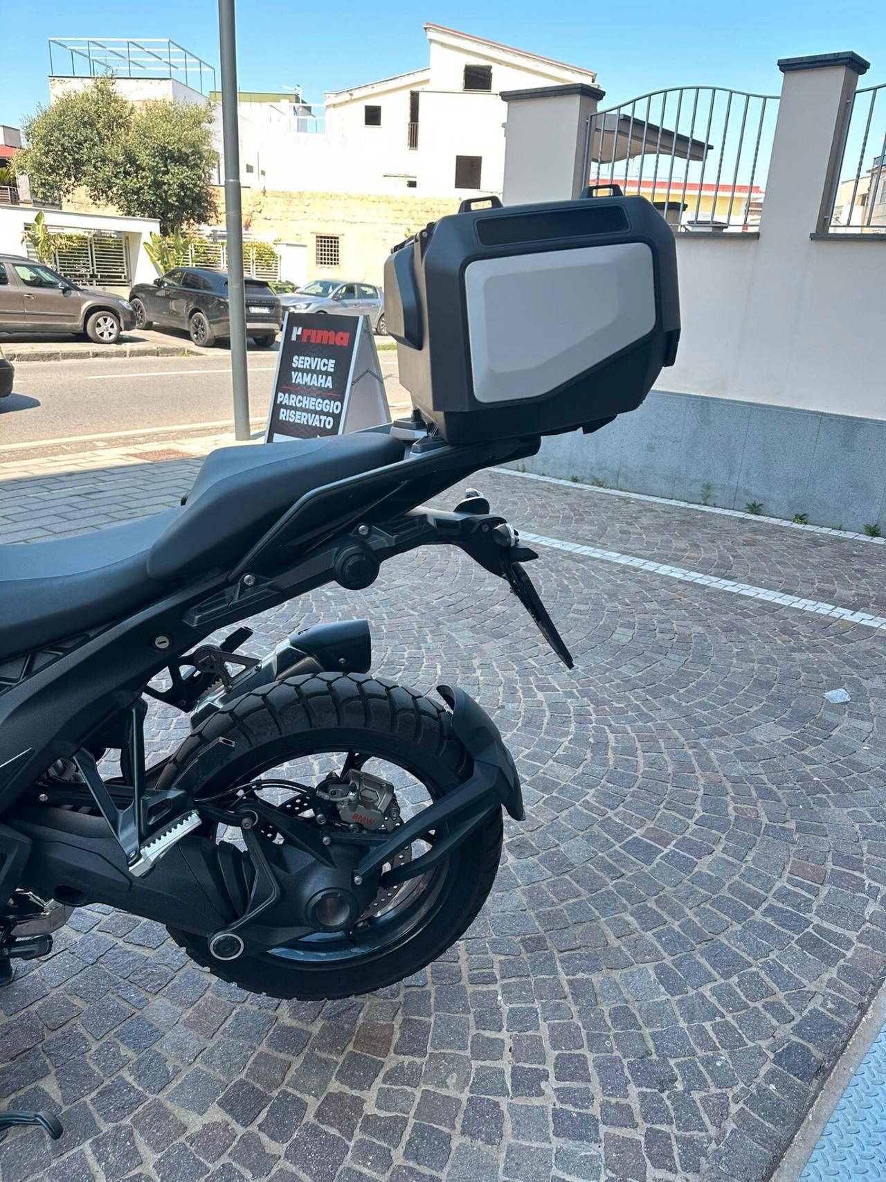 Bmw R 1300 GS triple black