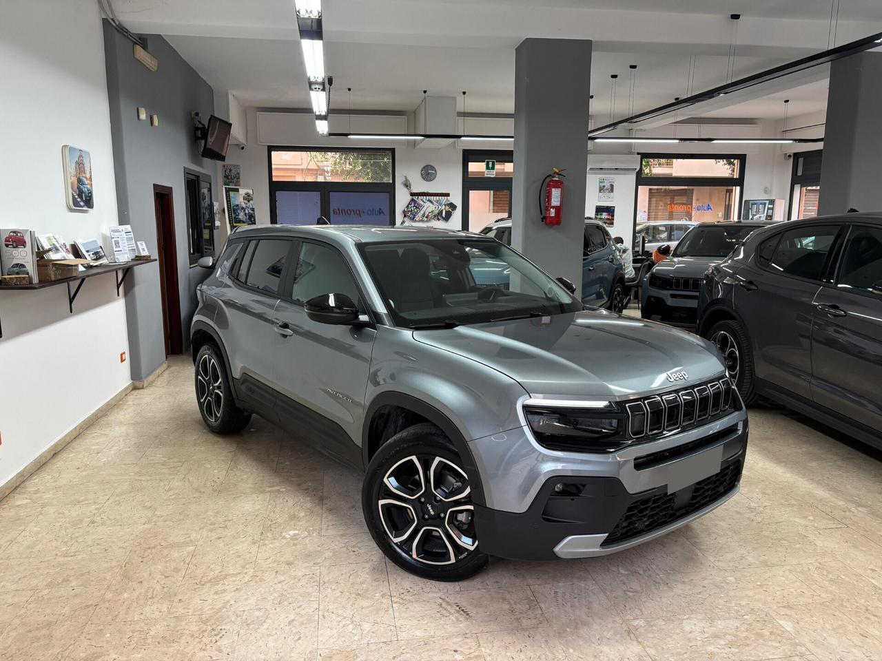 Jeep Avenger 1.2 Turbo 110 CV Hybrid DCT Summit