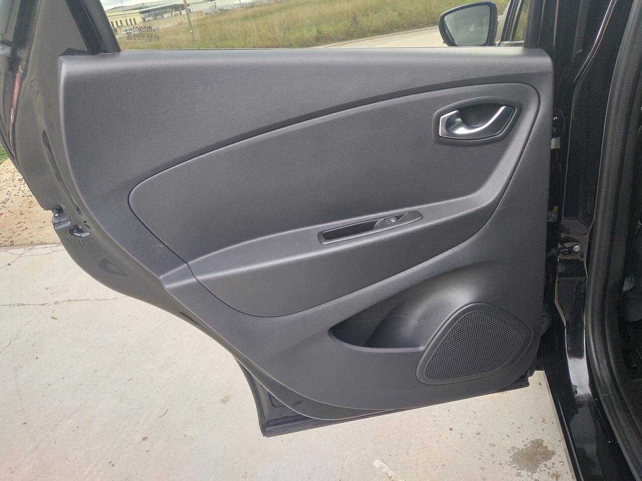 Renault Captur dCi 8V 90 CV EDC Sport Edition