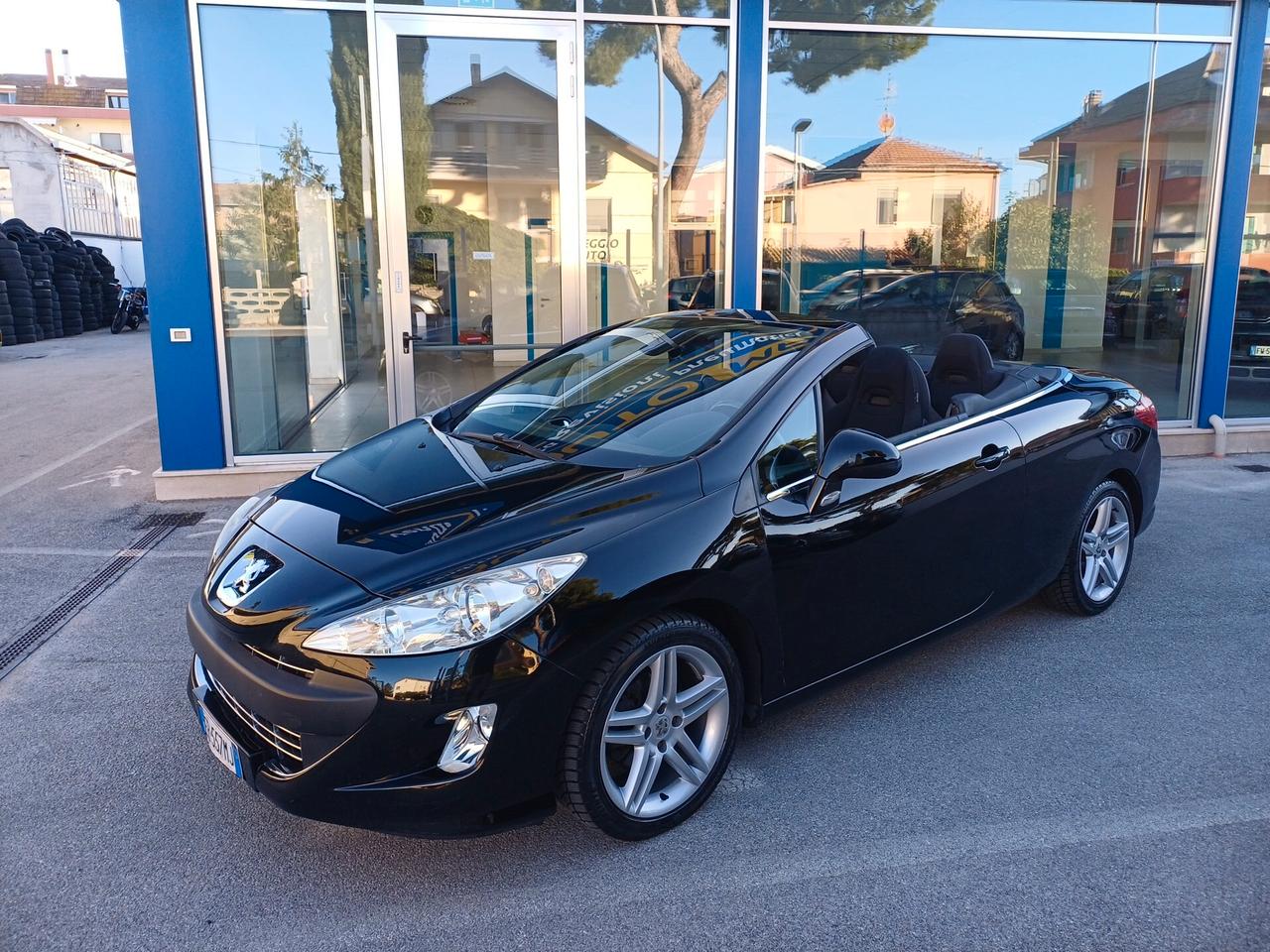 Peugeot 308 1.6 VTi 120CV CC Féline