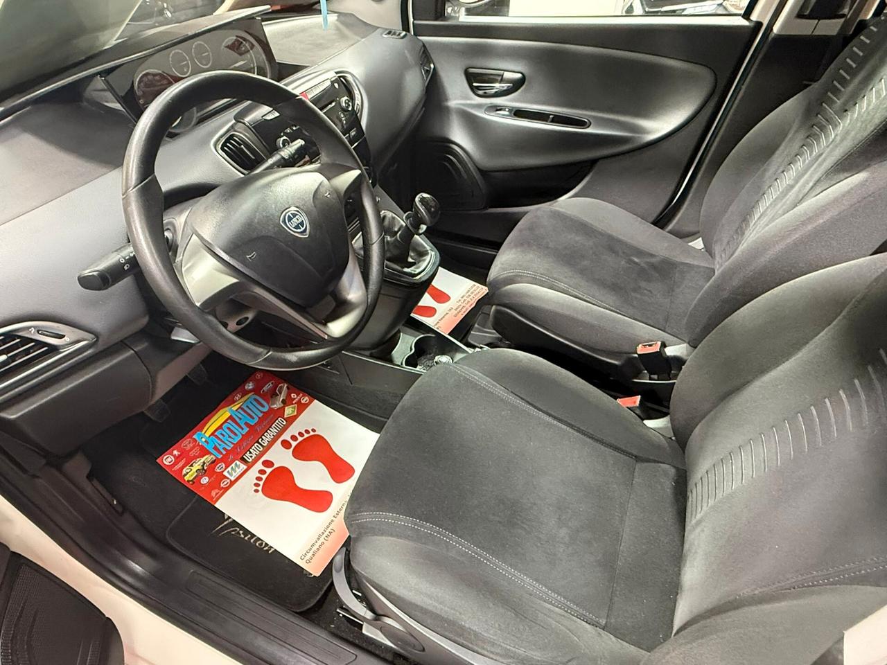 Lancia Ypsilon 1.2 69cv Platinum - 2011