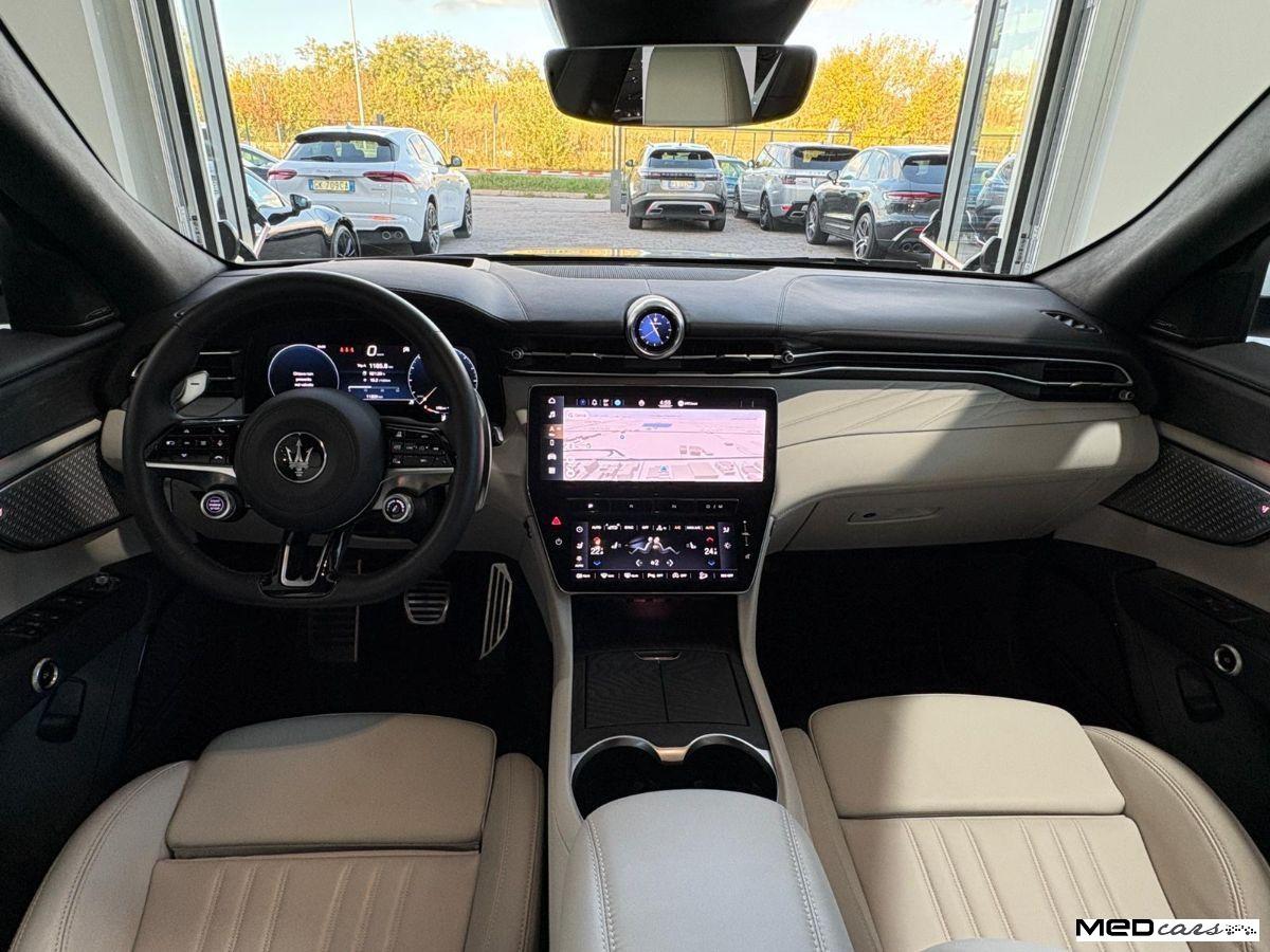 MASERATI - Grecale - 2.0 MHEV Modena