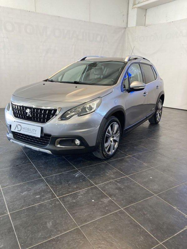 Peugeot 2008 BlueHDi 100cv Black Matt