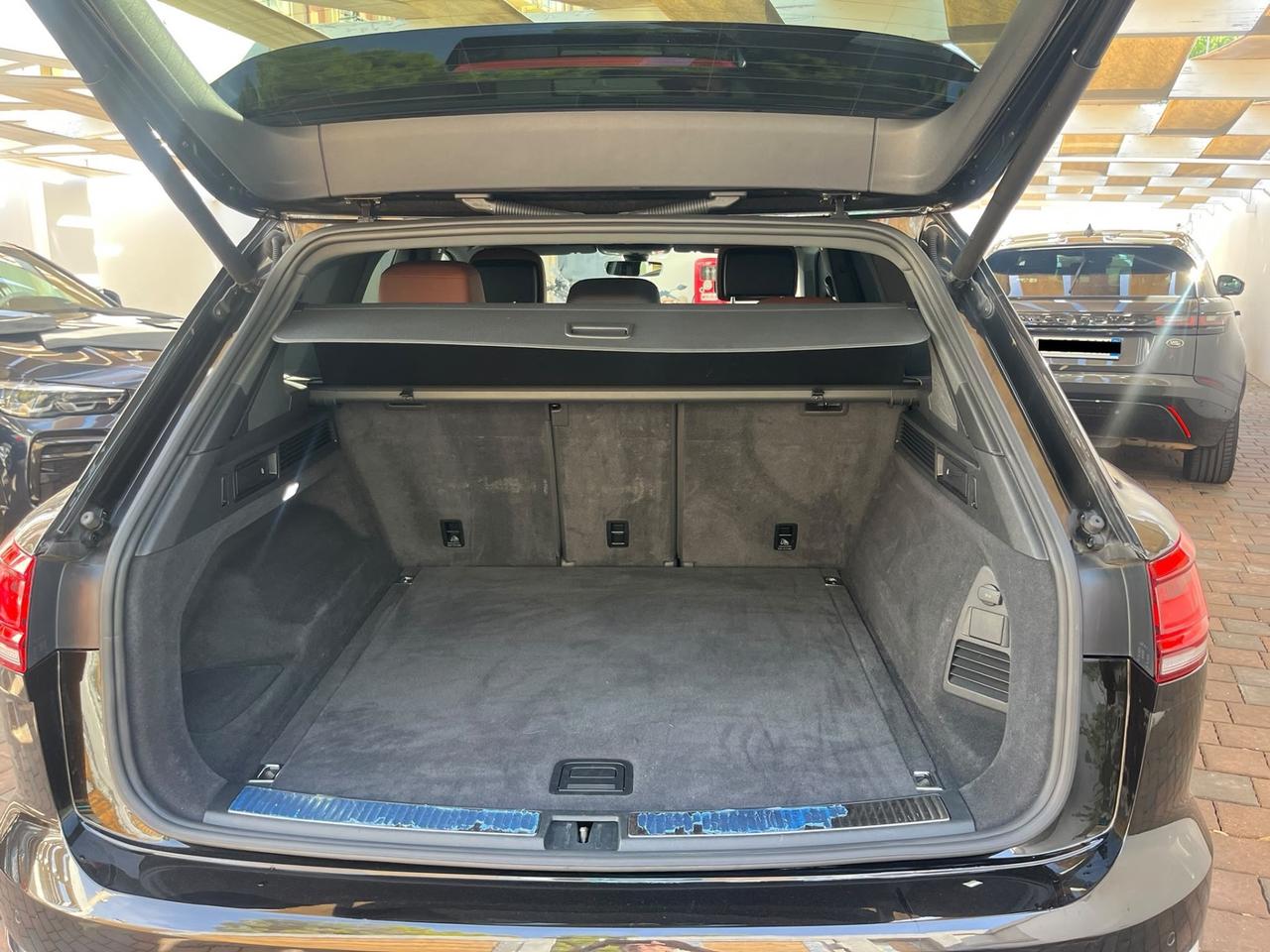 Volkswagen Touareg 3.0 V6 TDI SCR Advanced