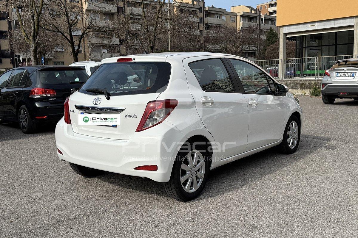TOYOTA Yaris 1.3 5 porte Lounge