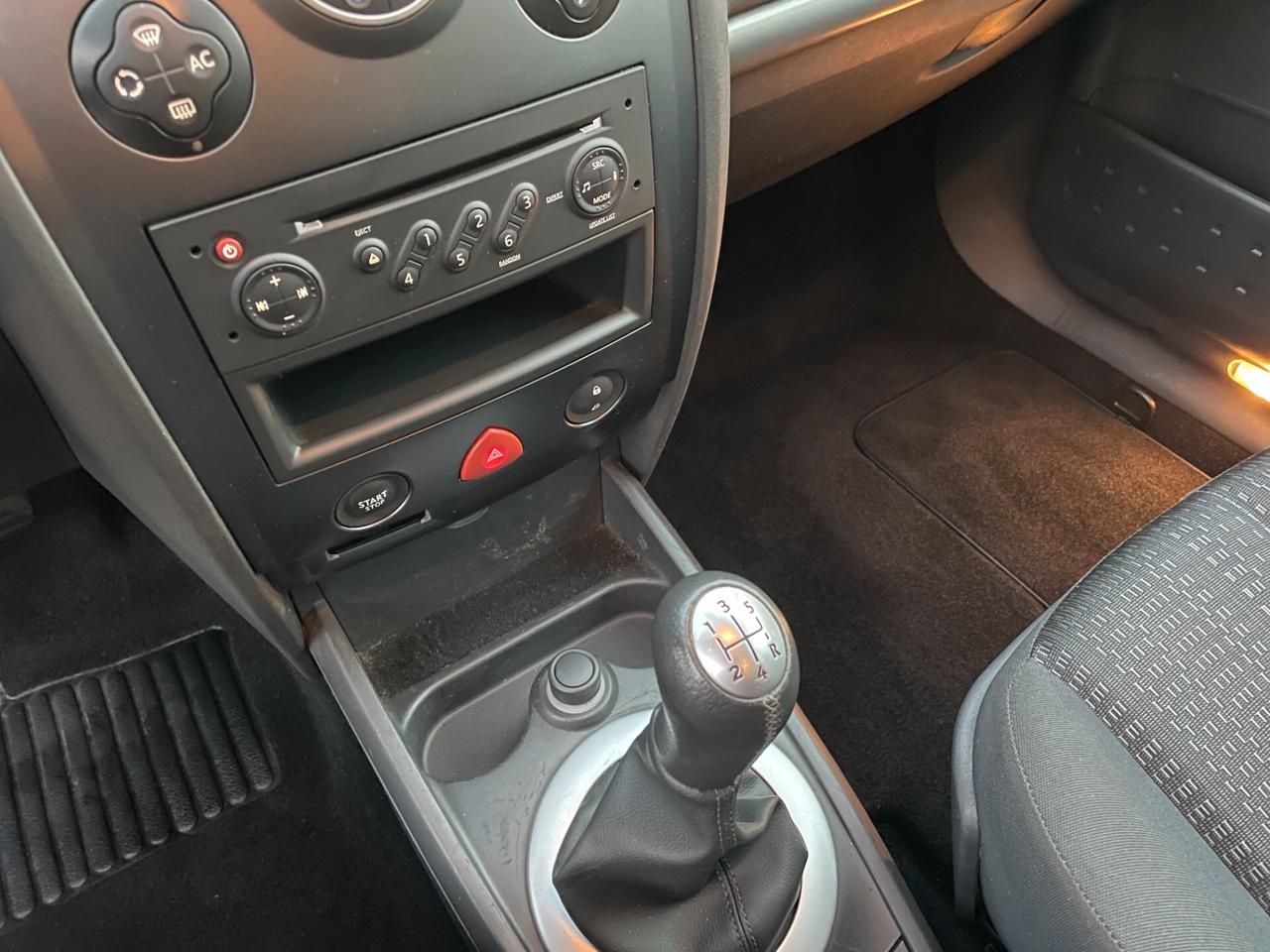 Renault Megane Grandtour 1.6 16v Luxe OTTIME CONDIZIONI !!