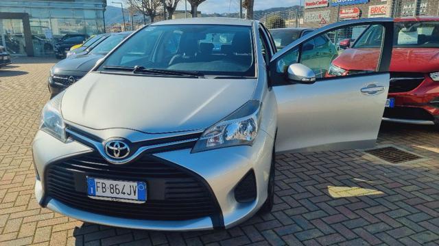 TOYOTA Yaris 1.0 5 porte Active