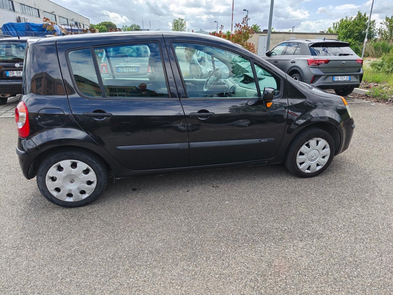 Renault Modus 1.2 16V Confort Authentique