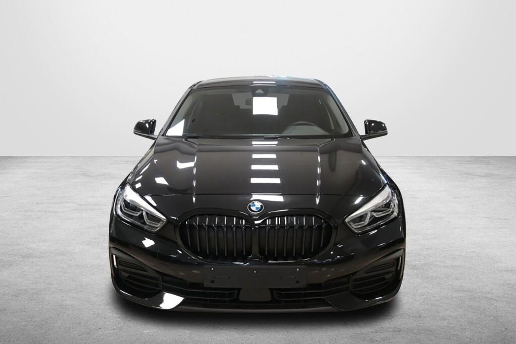 BMW 116D 115CV 6M. BUSINESS ADVANTAGE ( FARI LED - BMW DIGITAL COCKPIT - CRUISE - NAVI - MIRROR - PDC )