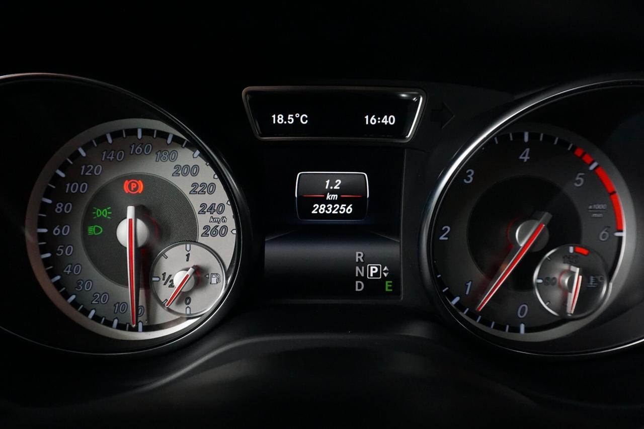 Mercedes-benz CLA 200 CDI Automatic Sport Night Edition