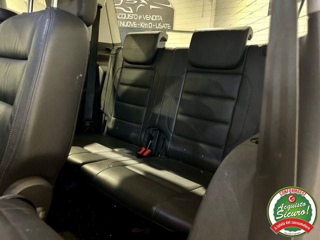 VOLKSWAGEN Touran 2.0 TDI 140CV DSG Highline *NEOPAT*7 POSTI*PELLE*