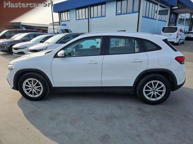 MERCEDES-BENZ GLA 180 GLA 180D Business Extra auto TG : GM513KY