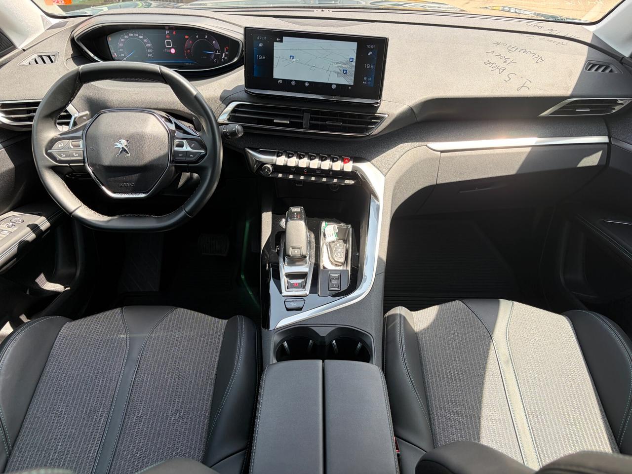 Peugeot 3008 1.5 BlueHDi 130cv EAT8 Allure Pack