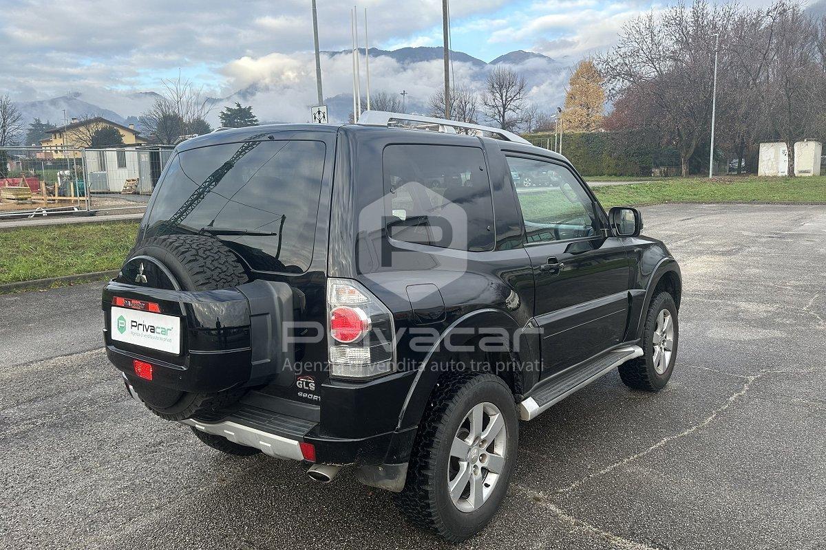 MITSUBISHI Pajero 3.2 DI-D 16V aut. 3p. Instyle DPF