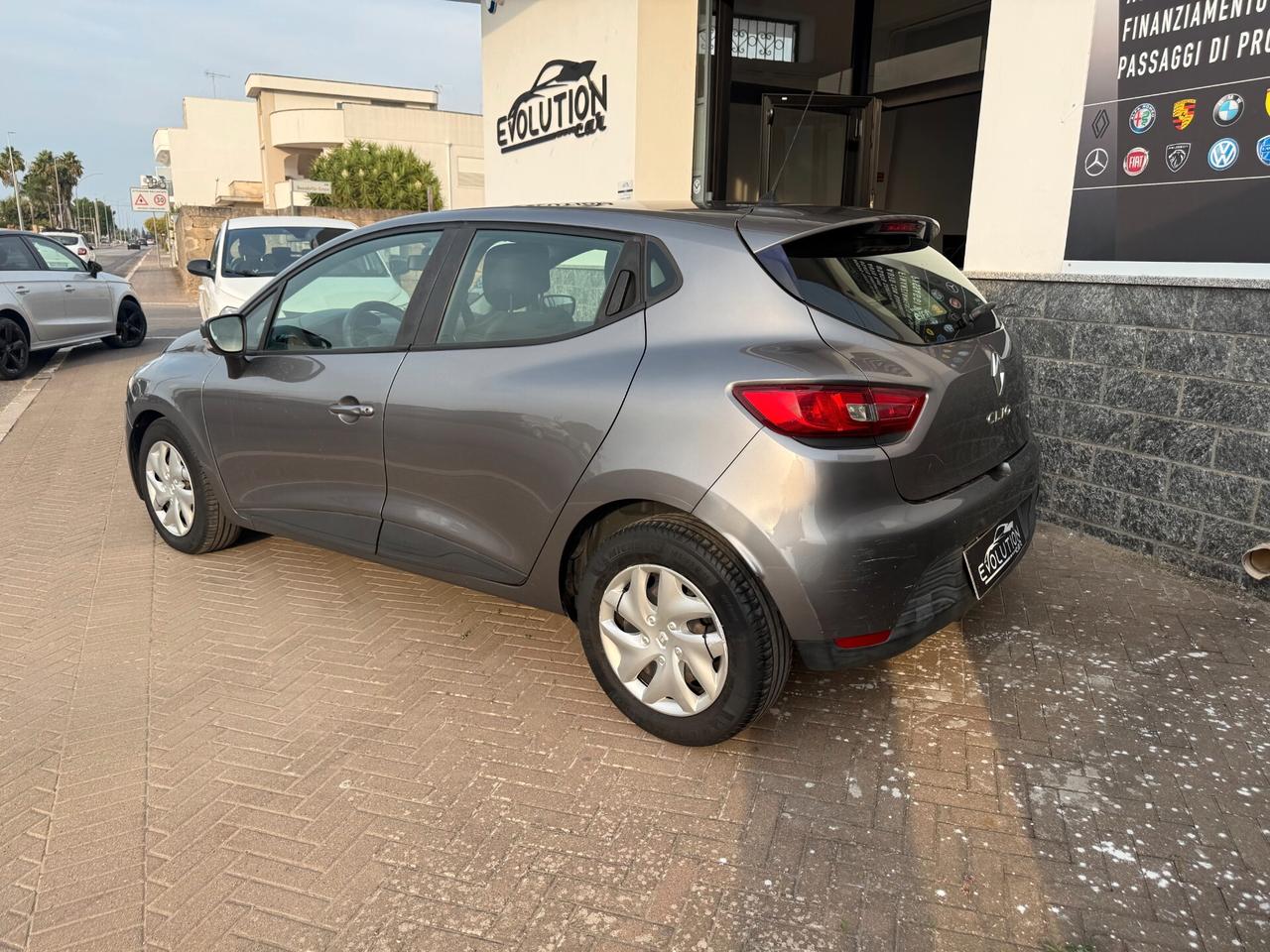 Renault Clio dCi 8V 75 CV Start&Stop 5 porte Energy Intens