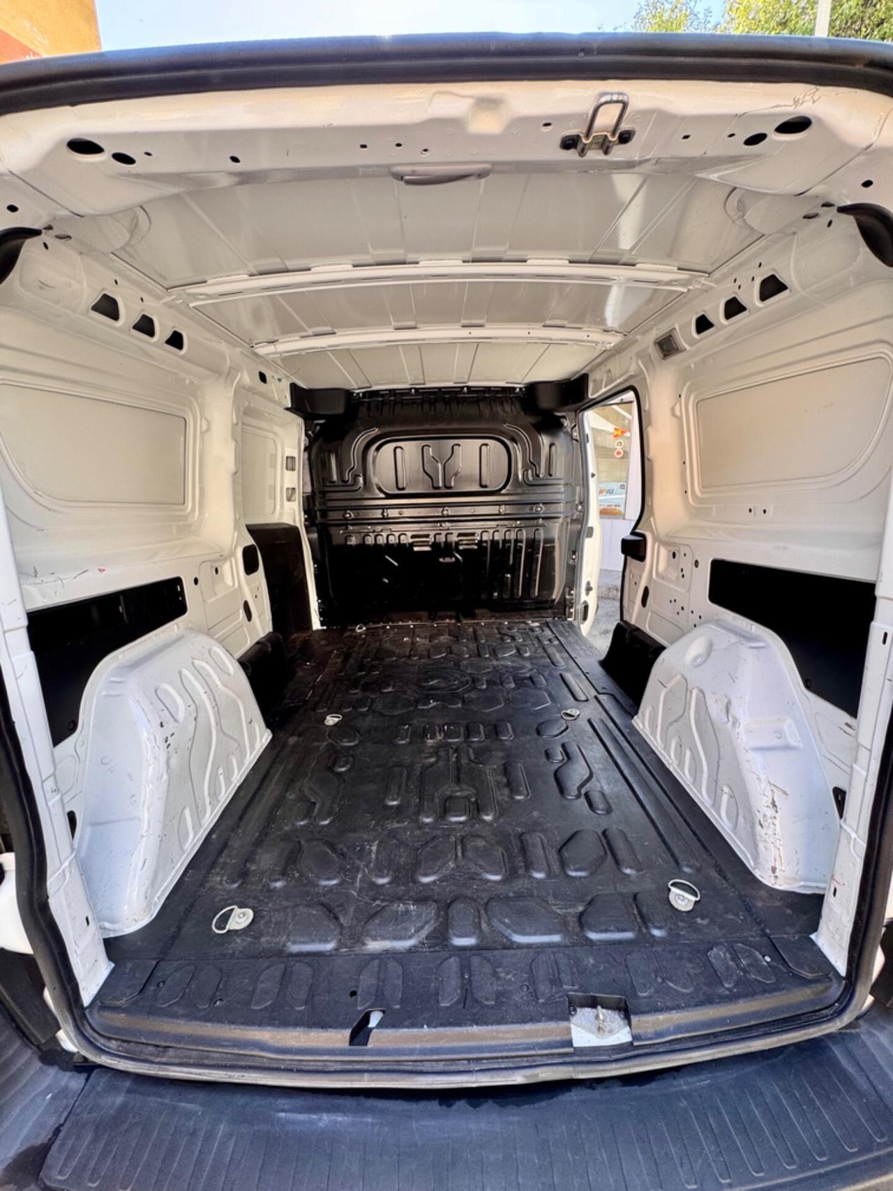 Fiat Doblò MAXI 1.6 MJT 105CV 3Posti N1 IVA ESPOSTA