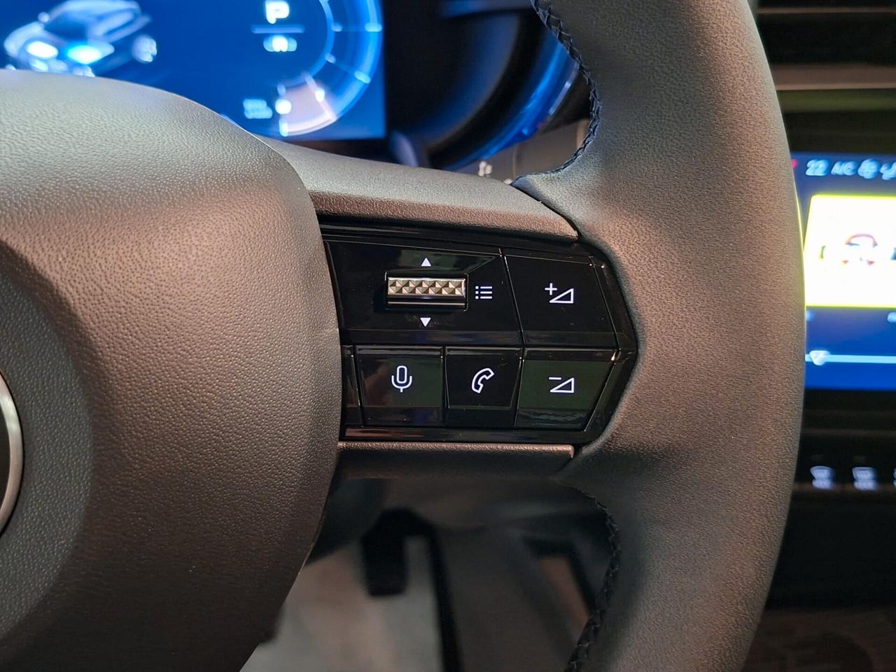 Alfa Romeo Junior 1200 Turbo mhev Hybrid eDCT6 Km. 0