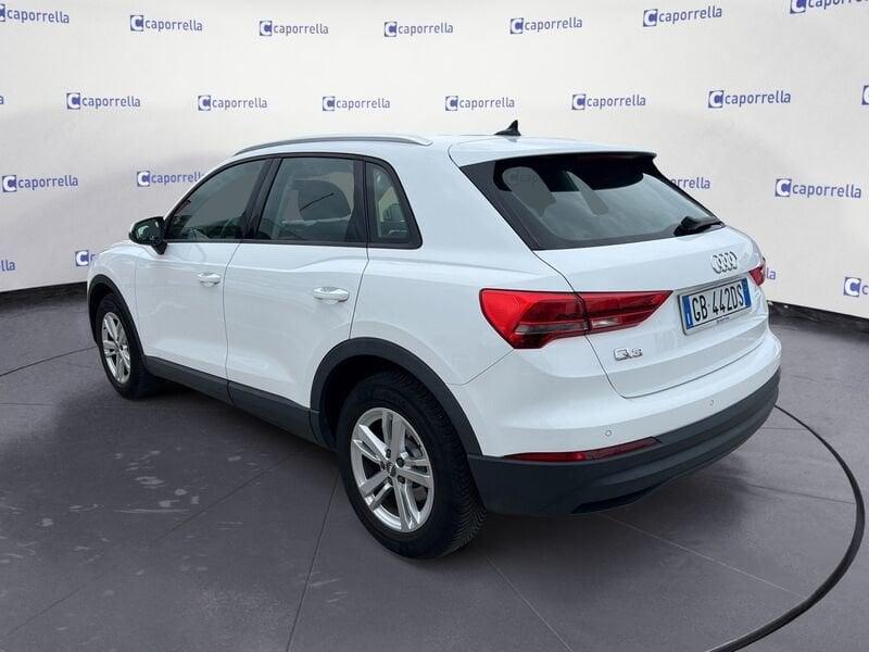 Audi Q3 35 TDI S tronic Business