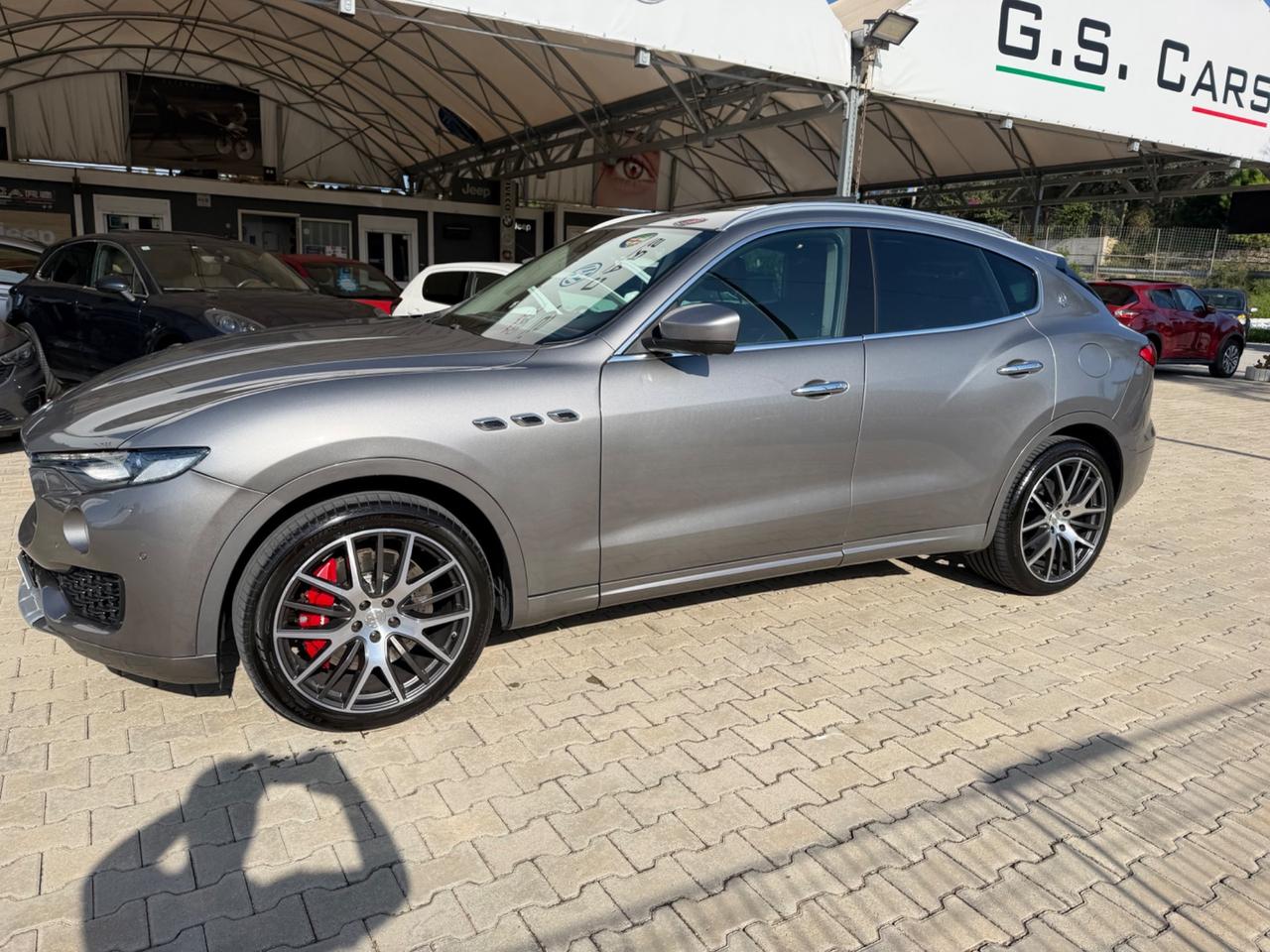 Maserati Levante 430CV BENZINA
