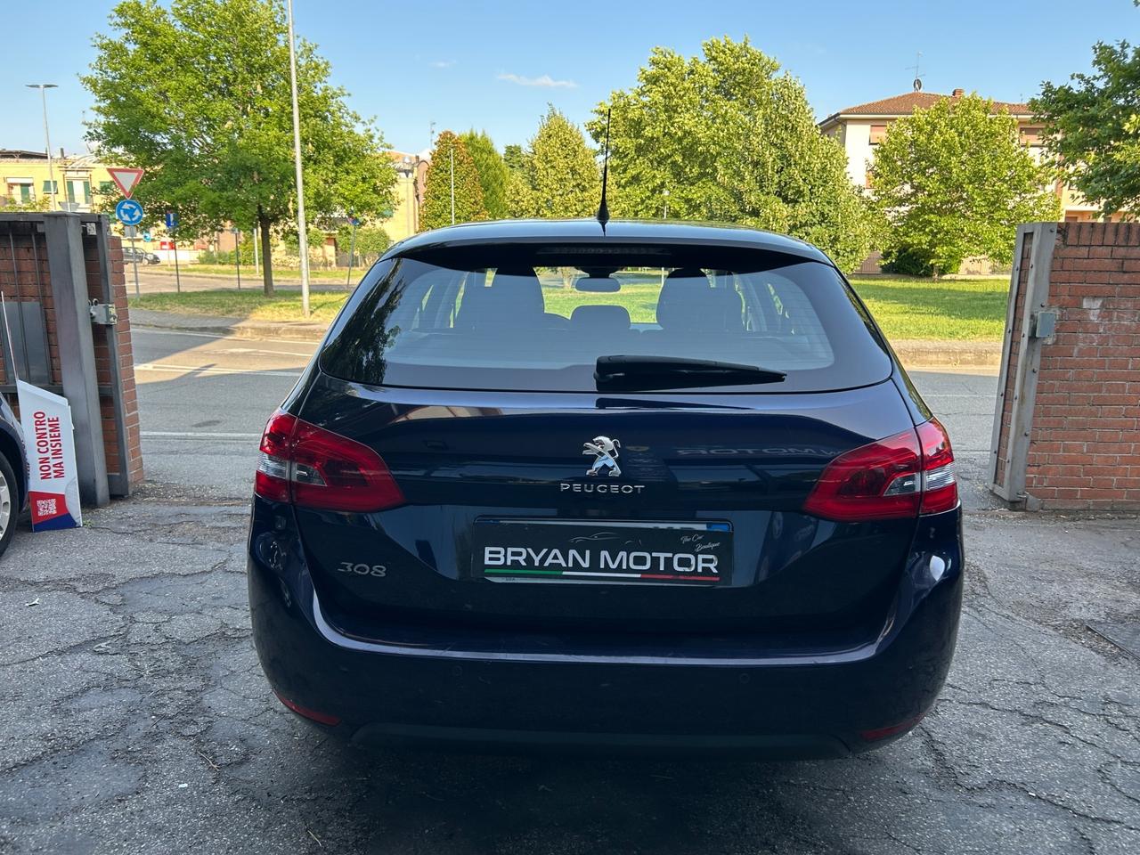 Peugeot 308 BlueHDi 130 S&S EAT6 SW Business