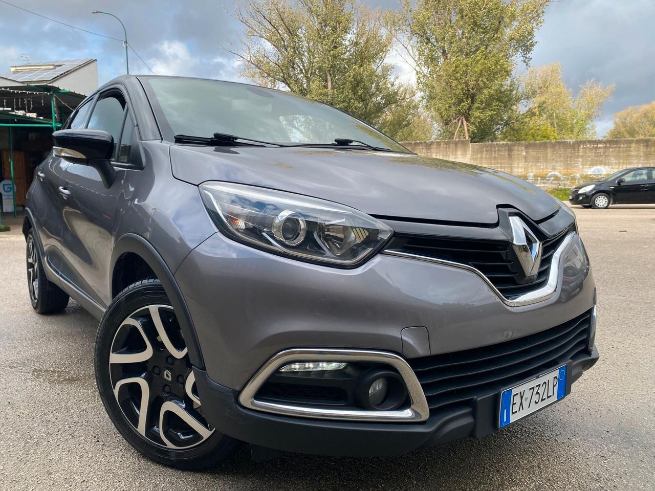 Renault Captur 1.5 dCi 90cv full opt nuova 2014