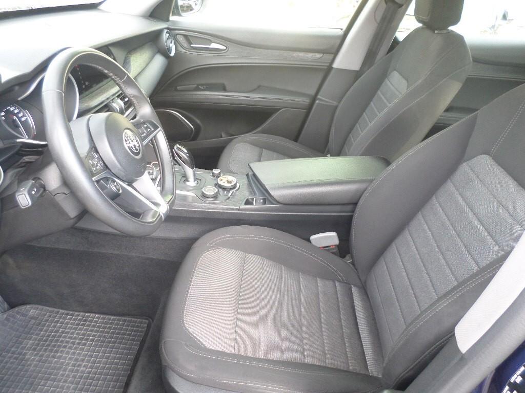 Alfa Romeo Stelvio 2.2 Turbodiesel 190 CV AT8 Q4 Business