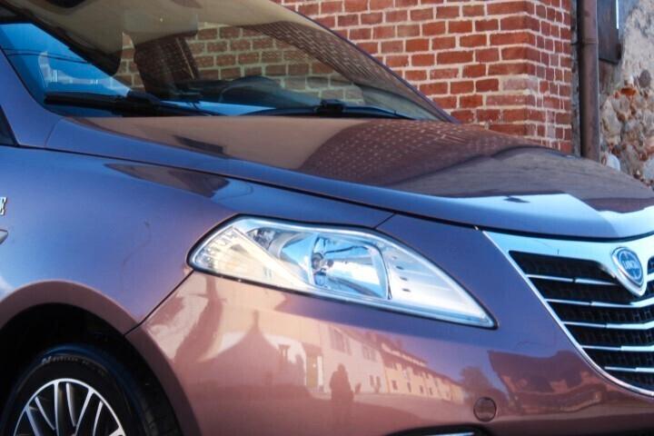 Lancia Ypsilon 1.3 MJT 16V 95 CV 5 porte S&S Elle STUPENDA INTERNO ALCANTARA CLIMA AUTOMATICO