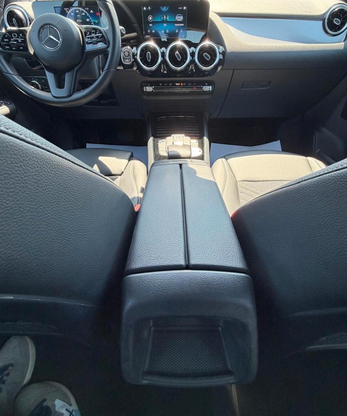 Mercedes-benz GLA 200 d Automatic Sport