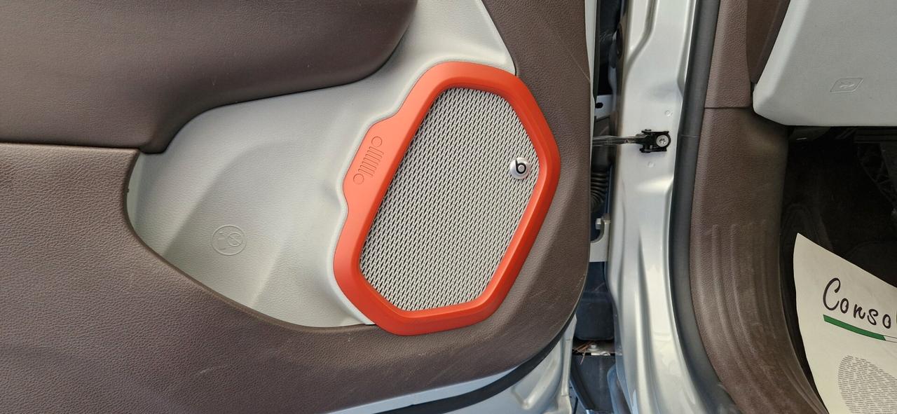 Jeep Renegade 1.6 Mjt 120cv LIMITED Beats Edition