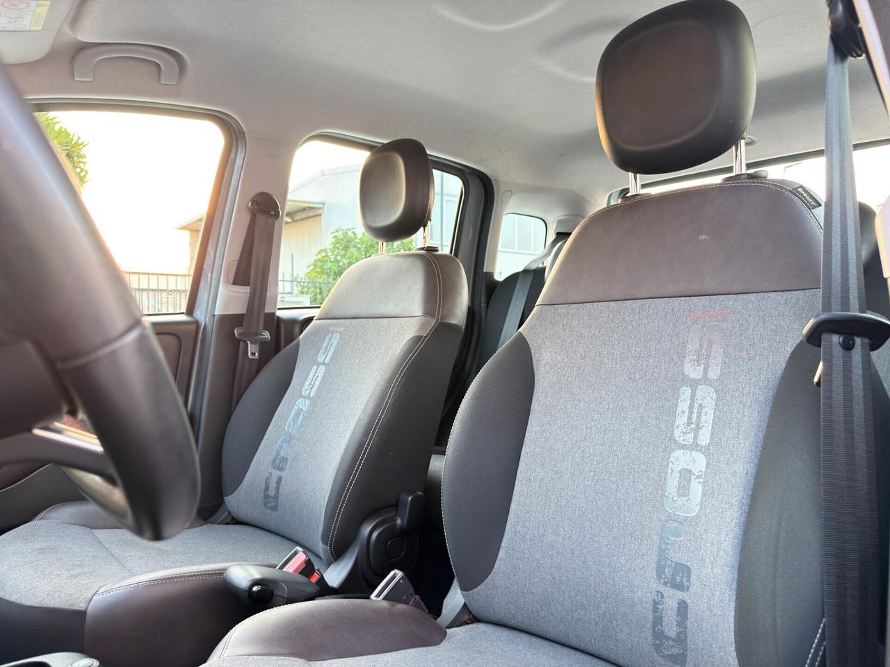 Fiat Panda 1.2 69 CV City Cross S UNICO PROPRIETARIO IVA ESPOSTA