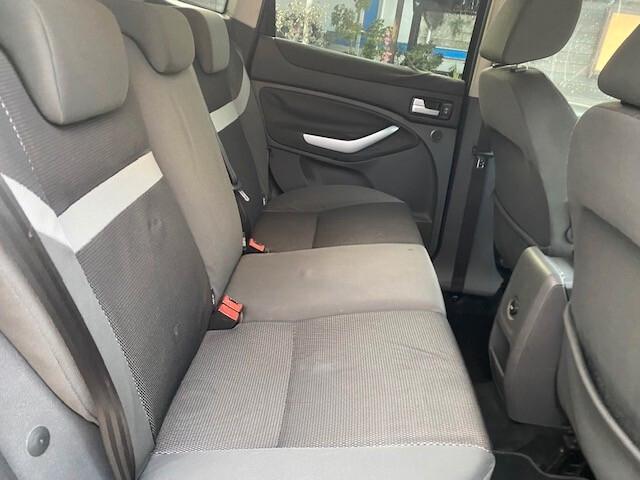 Ford Kuga Kuga+ 2.0 TDCi 136 CV 2WD DPF