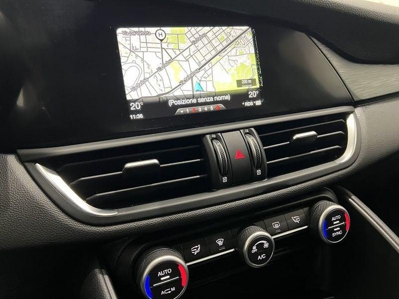 Alfa Romeo Giulia 2.2 Turbodiesel 150 CV AT8