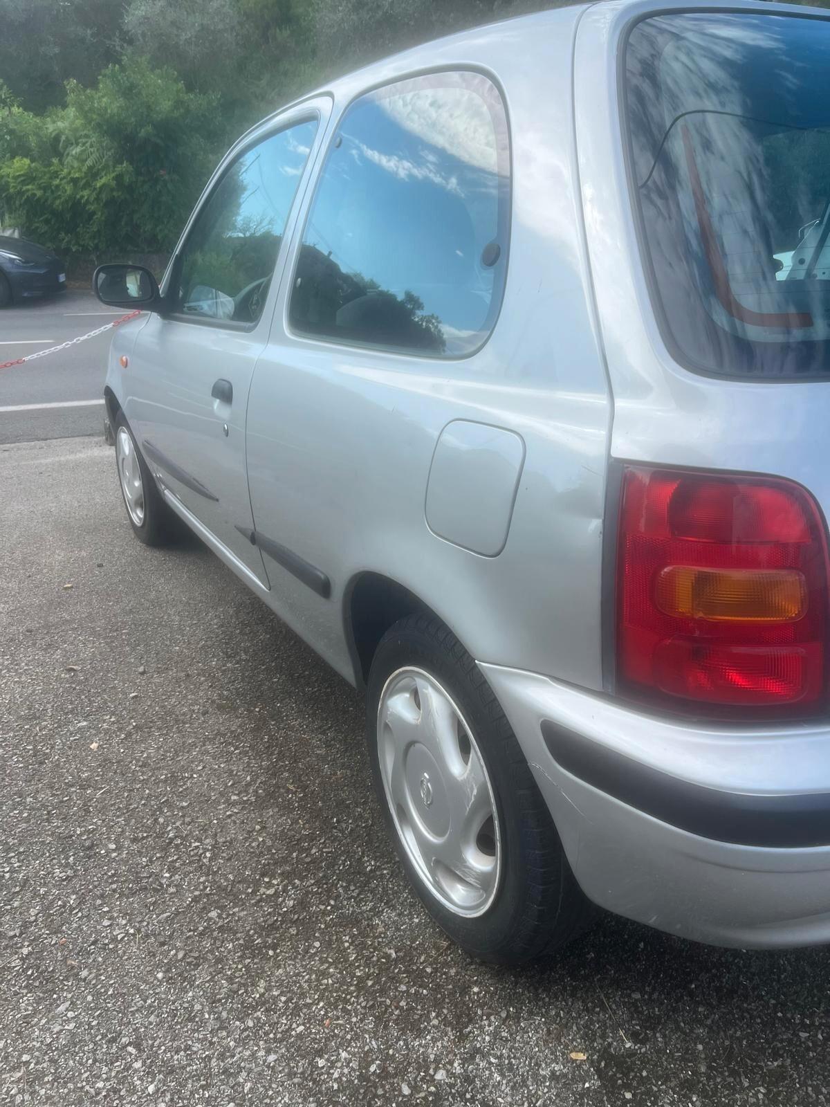 Nissan Micra 1.0i 16V cat 3 porte SE