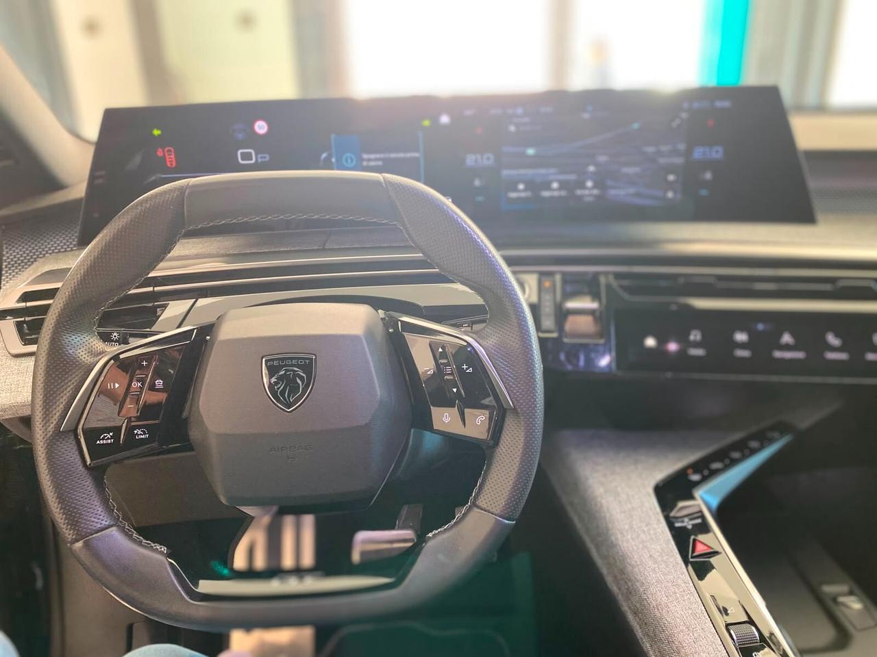 Peugeot 3008 Hybrid 136 e-DCS6 GT