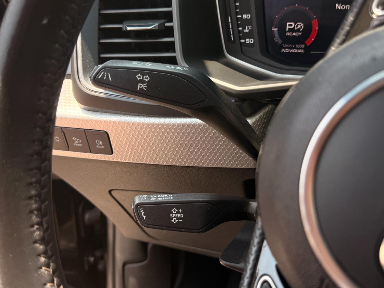 Audi A1 SPB 40 TFSI S tronic line edition