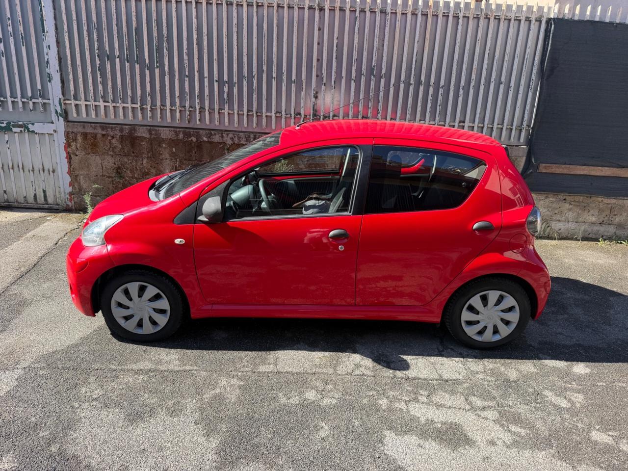 Toyota Aygo 1.0 12V VVT-i 5 porte Active Connect